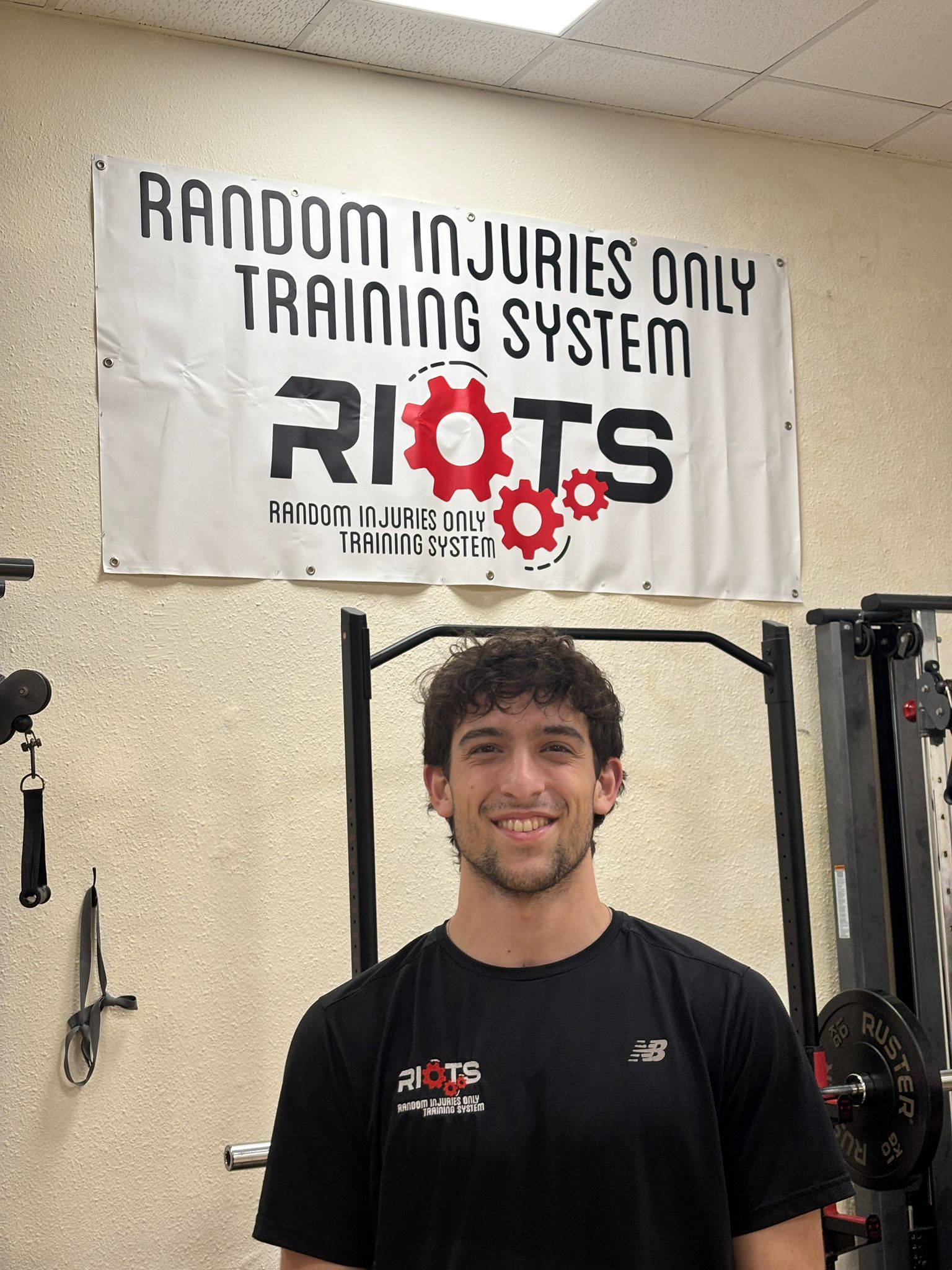 Entrenador personal Sevilla, Equipo Profesionales, RANDOMINJURIEONLY SL